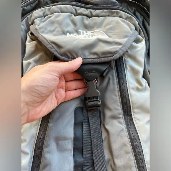 The North Face Surge Backpack - Picture 14 of 16